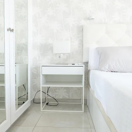 Benalbeach & Views With Terrace By Ele *